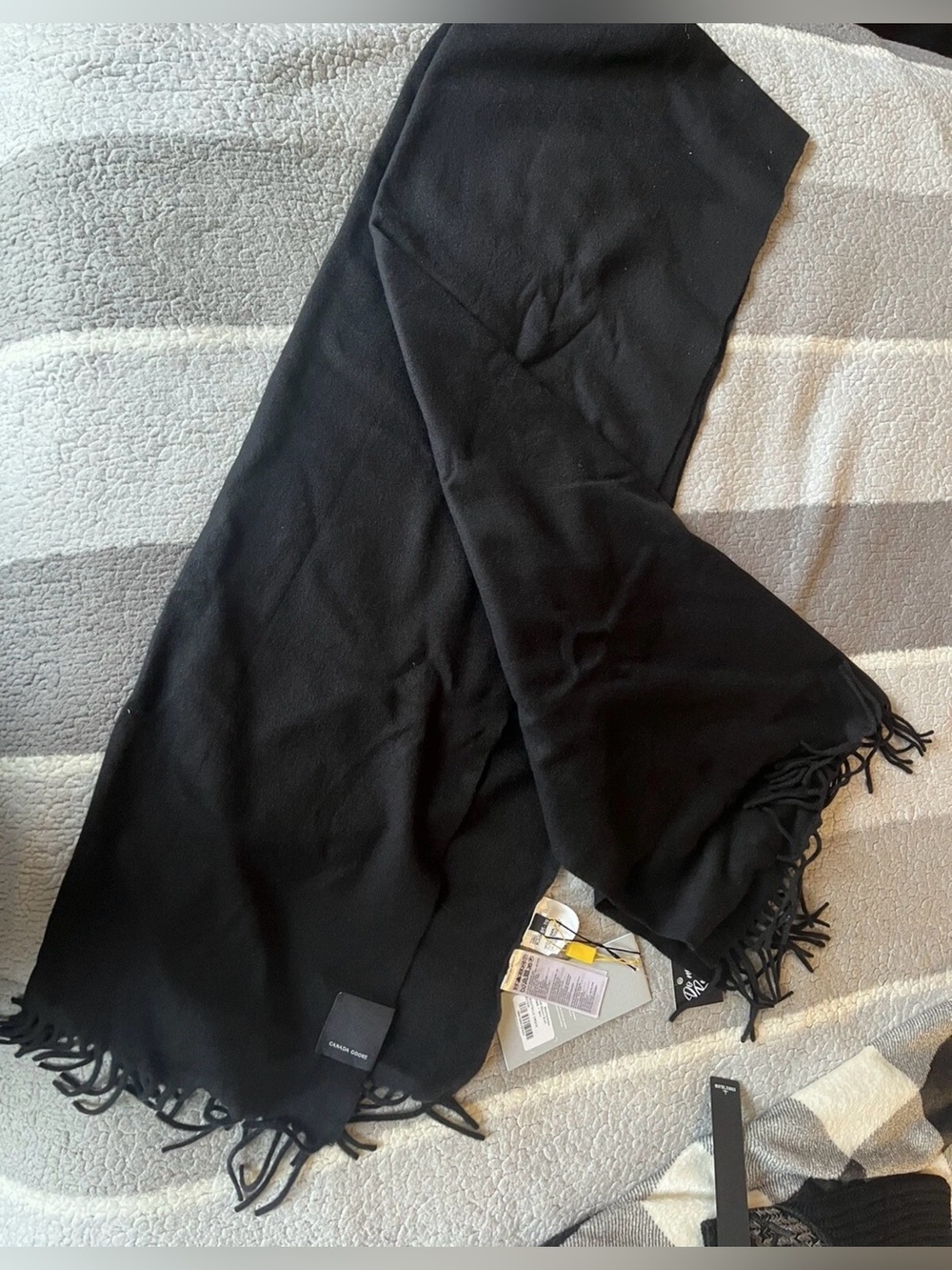 Canada Goose Large Fusion Fit Black Wool Fringed Scarf 82 x 28 Authentic